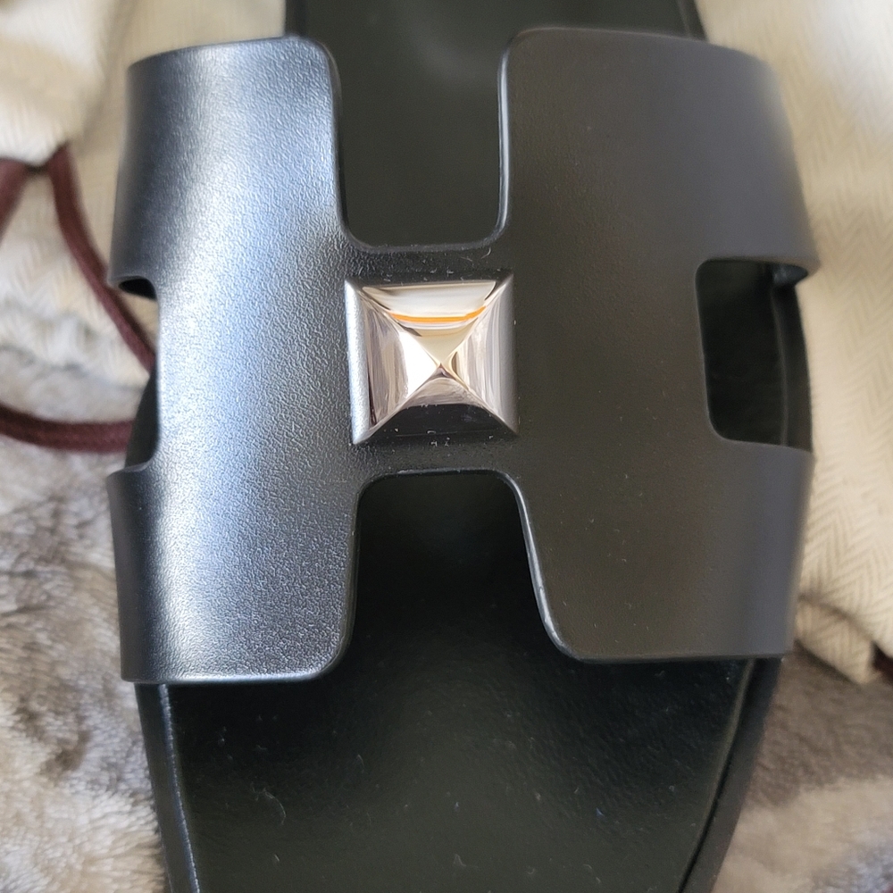 Hermes Sandal BLACK LEATHER SILVER STUD SIZE 39.5=9.5US LIMITED EDITION ORAN NEW - Picture 7 of 17